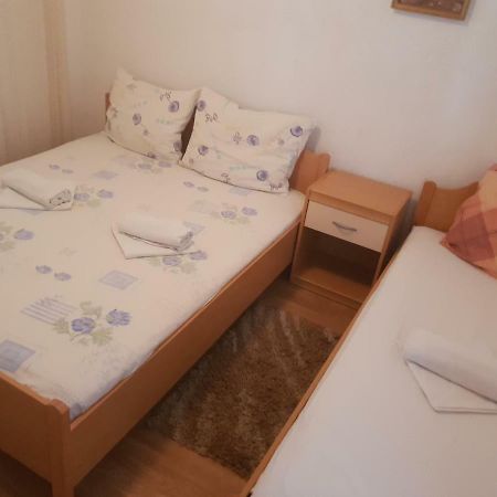 Guest House Alisa Hvar Town Zewnętrze zdjęcie