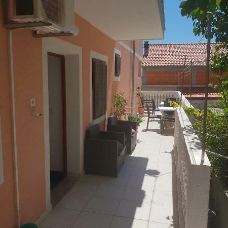 Guest House Alisa Hvar Town Zewnętrze zdjęcie