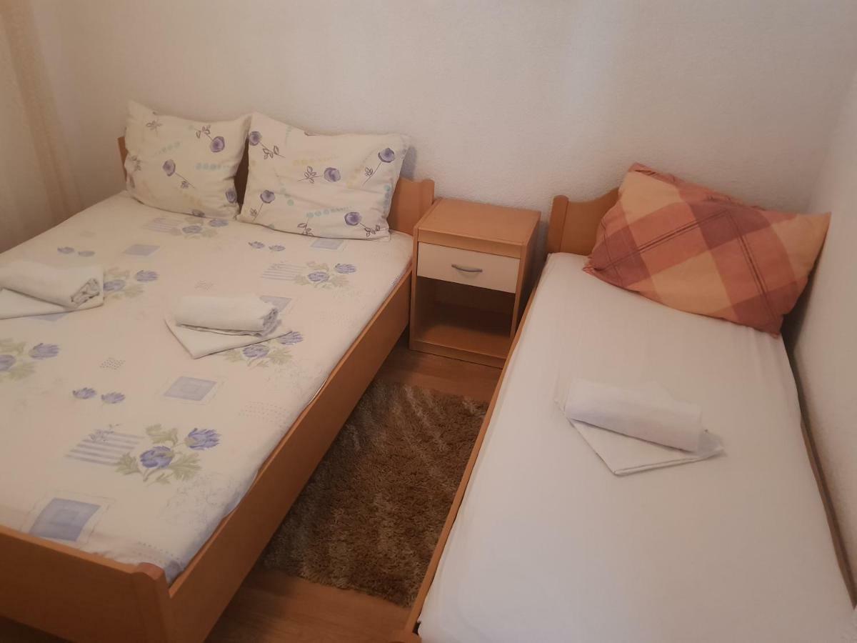 Guest House Alisa Hvar Town Zewnętrze zdjęcie
