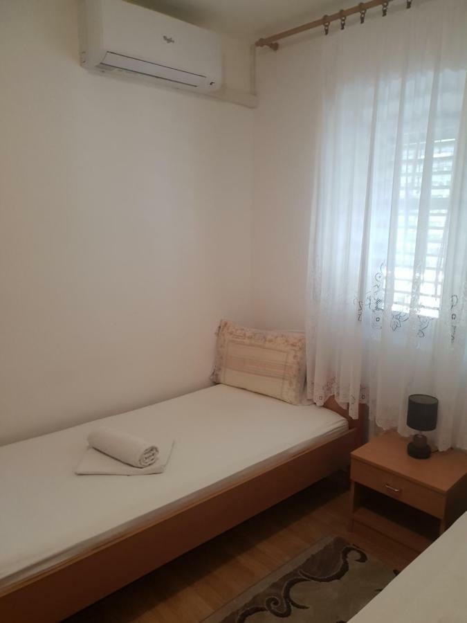 Guest House Alisa Hvar Town Zewnętrze zdjęcie
